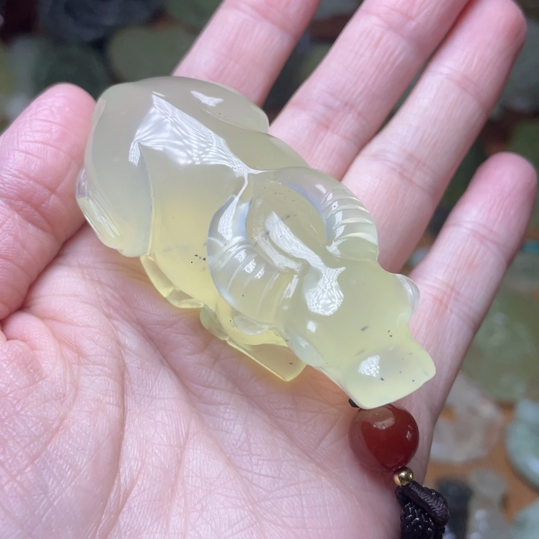 蛇纹石玉未镶嵌手把件