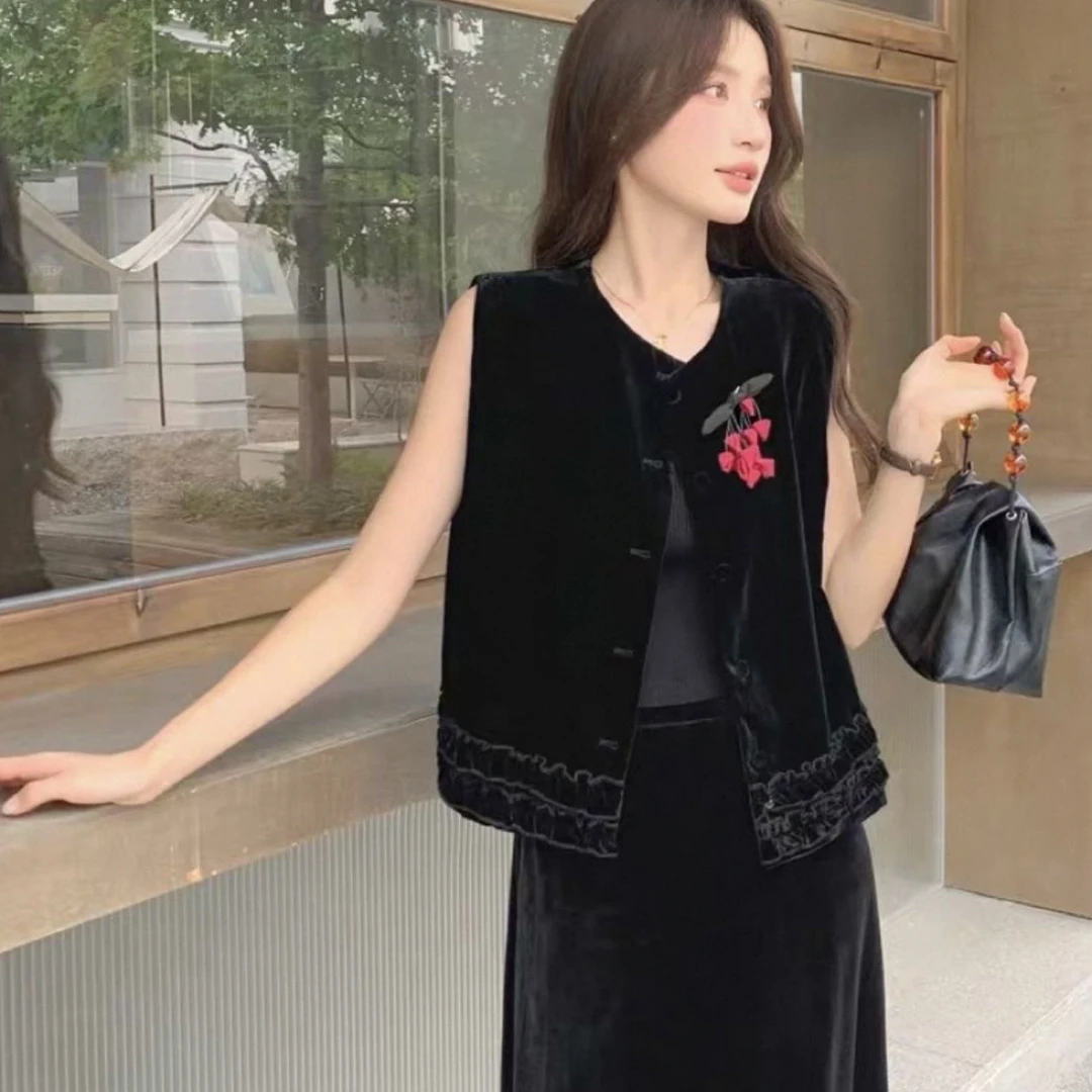 【芝妤家】秋季新款网红小辣椒小众短款木耳拼接小马甲