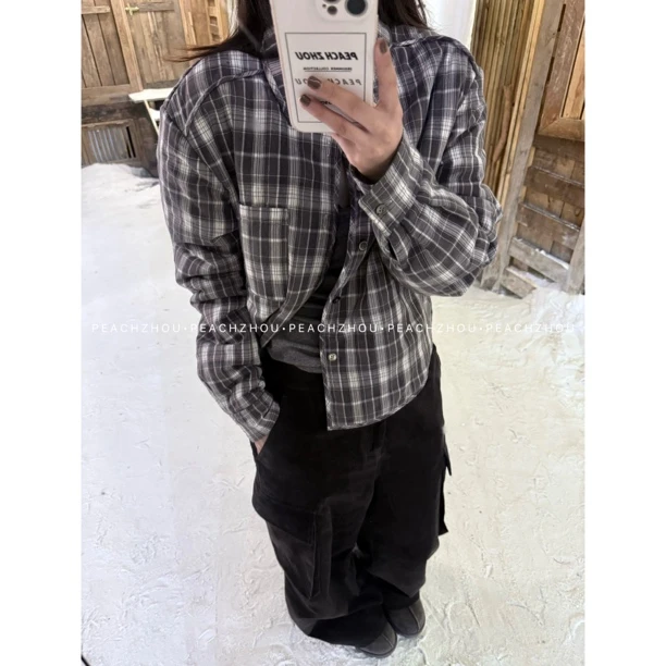 『PEACHZHOU』灰白格子贴袋宽松小版型棉服休闲翻领短款夹棉外套女