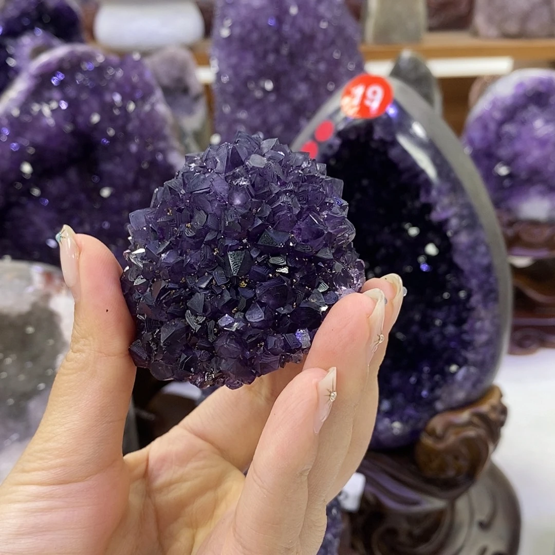 S***夏未镶嵌大型摆件（非配饰）水晶