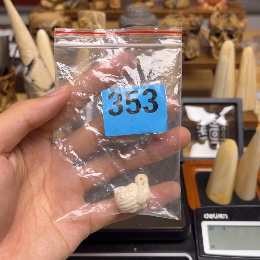 天然猛犸象牙瑕疵品