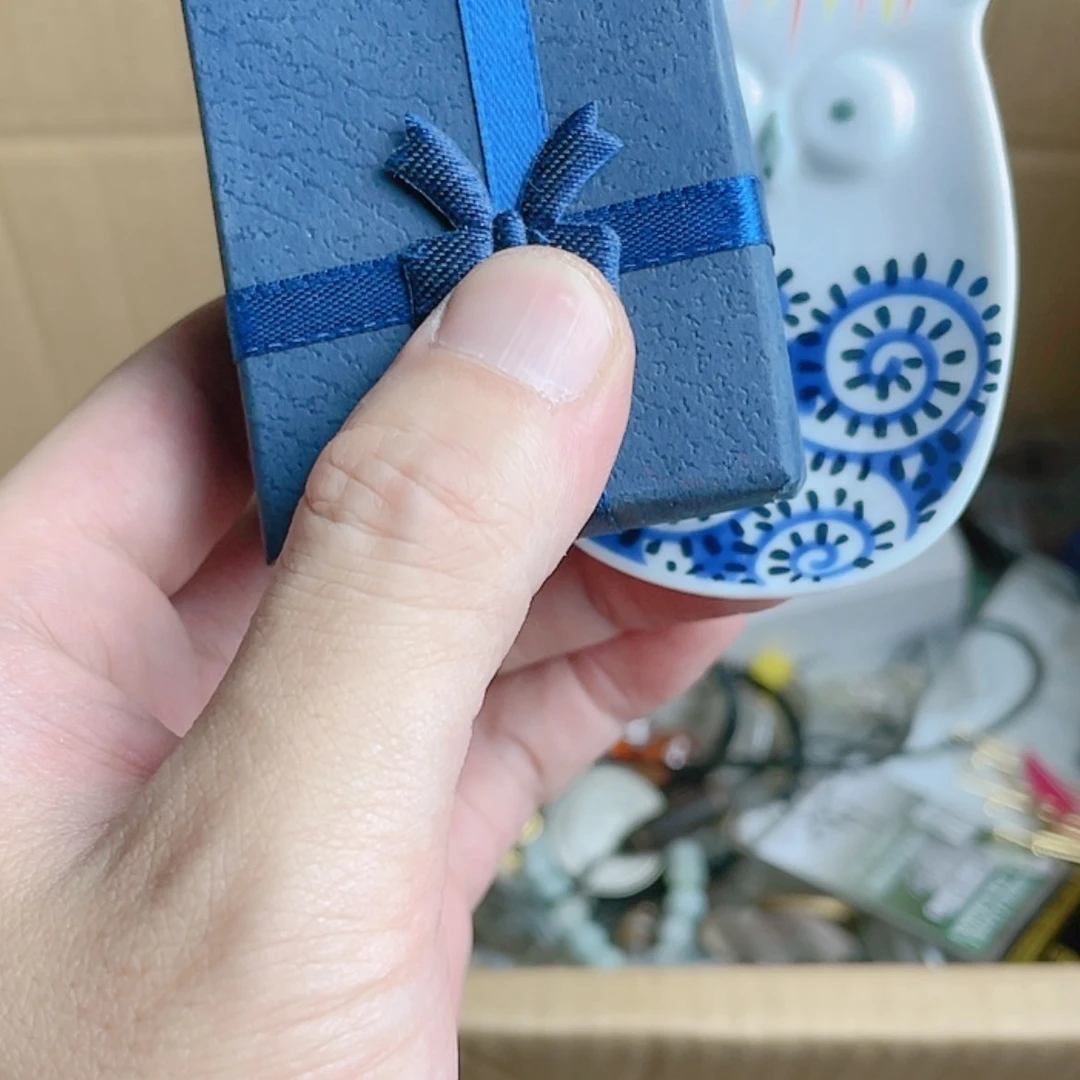 【闪购商品】瓷片羽*