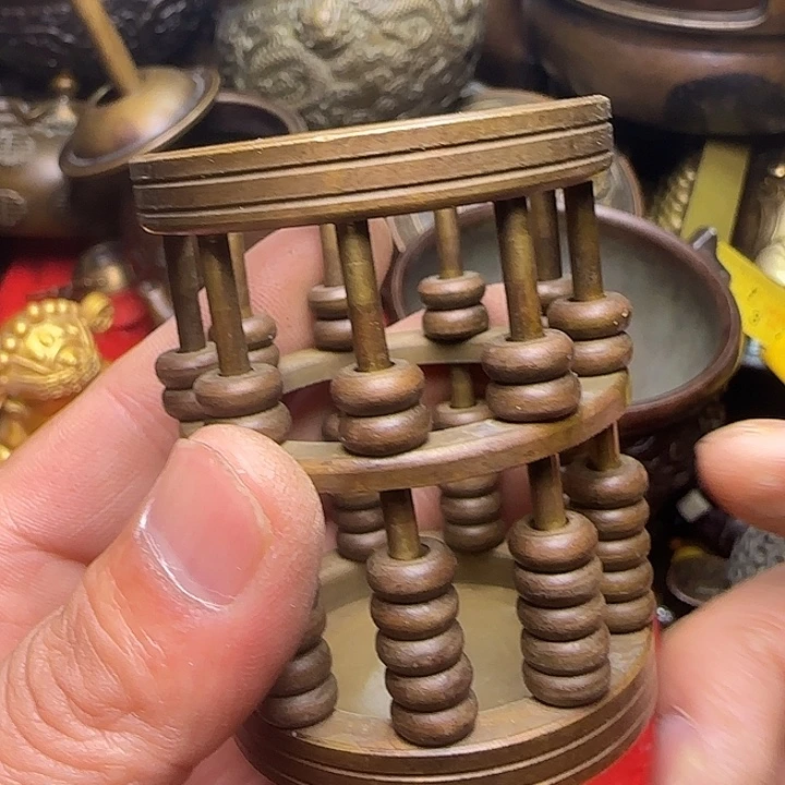 全是铜器工艺摆件