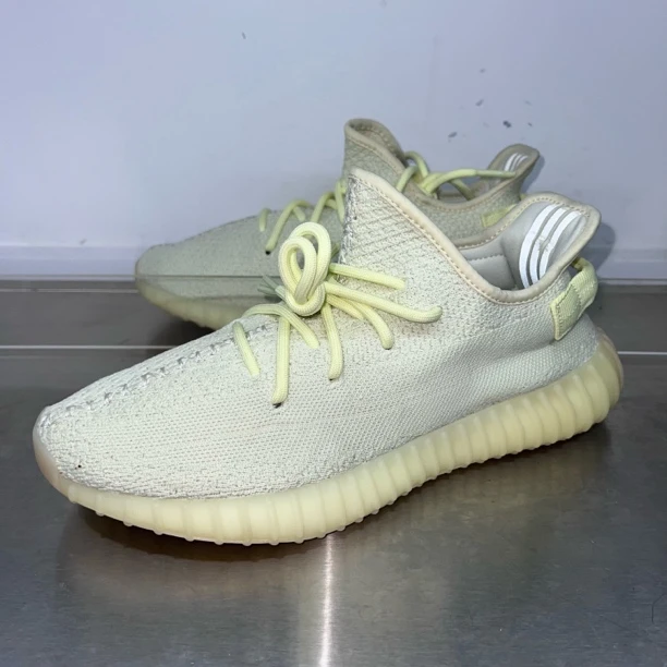 99新 MM6 配盒 42.5码 yeezy350黄油 球鞋