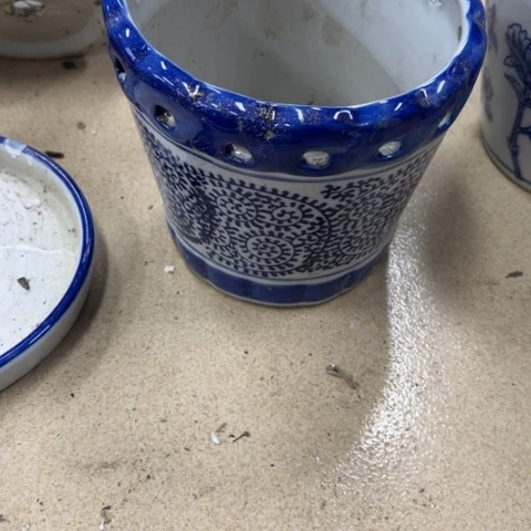 枫***n瓷片瓷片瑕疵不退不换，介意不拍