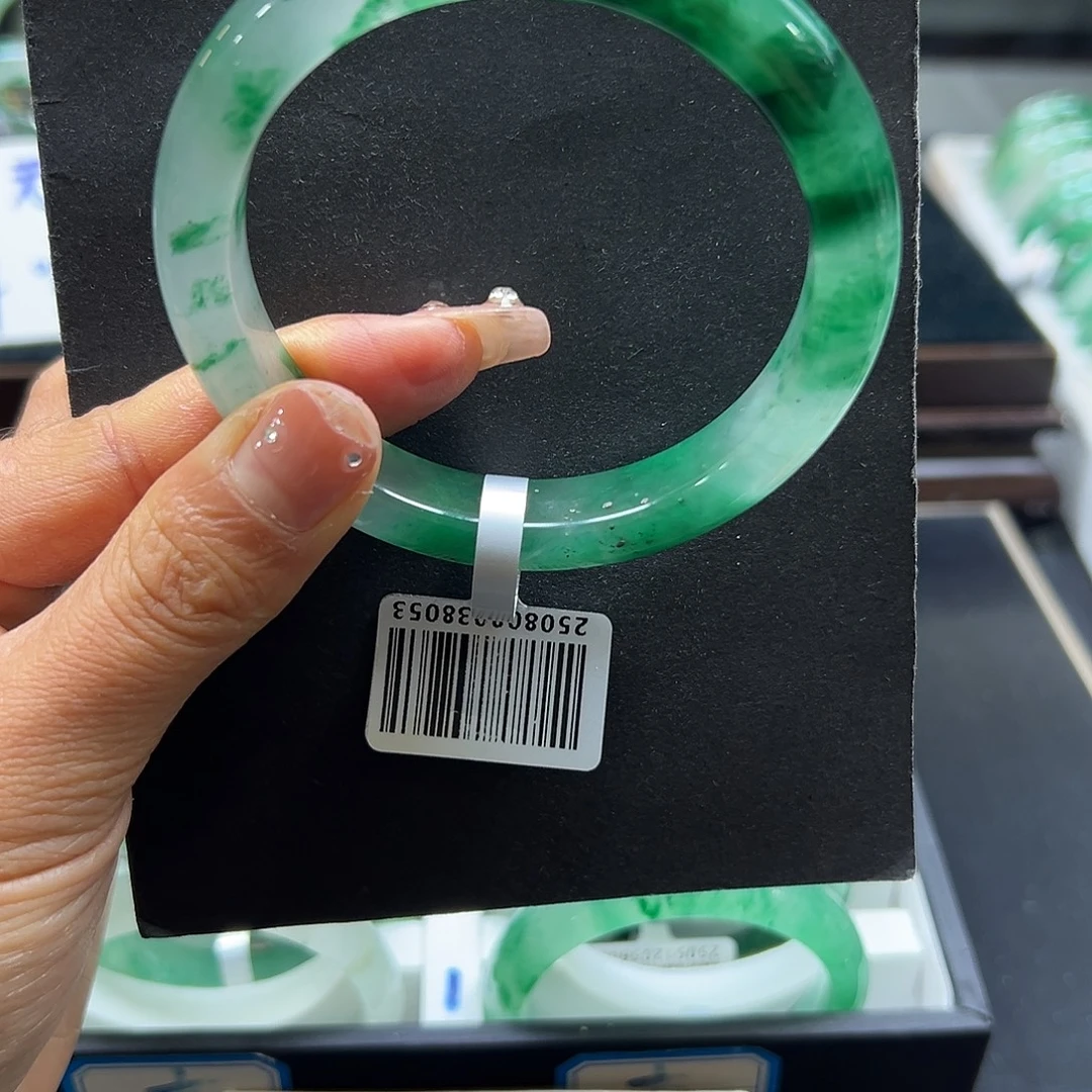 1***9石英质玉（非洲翠）未镶嵌手镯