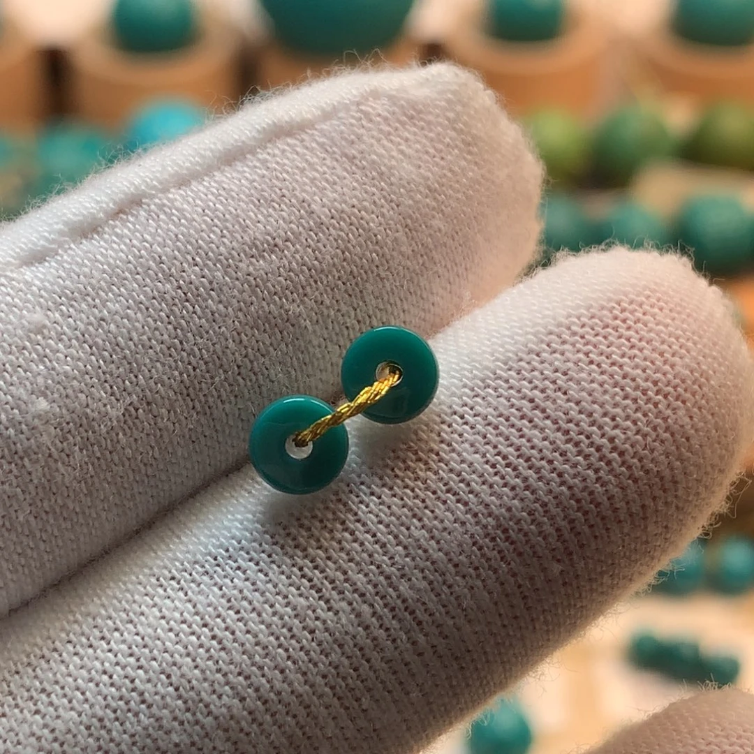 H***r绿松石未镶嵌挂件