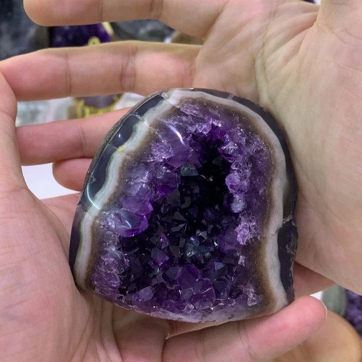 未镶嵌大型摆件（非配饰）水晶