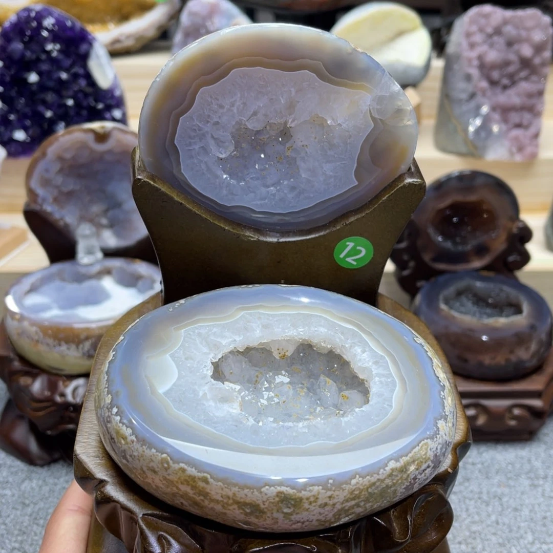 水晶大型摆件未镶嵌