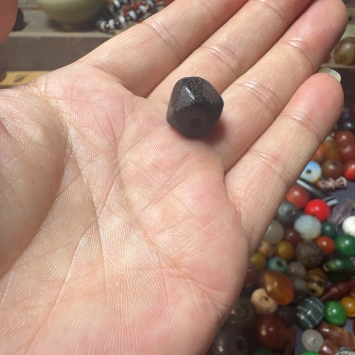 玛瑙/玉髓合金颈饰