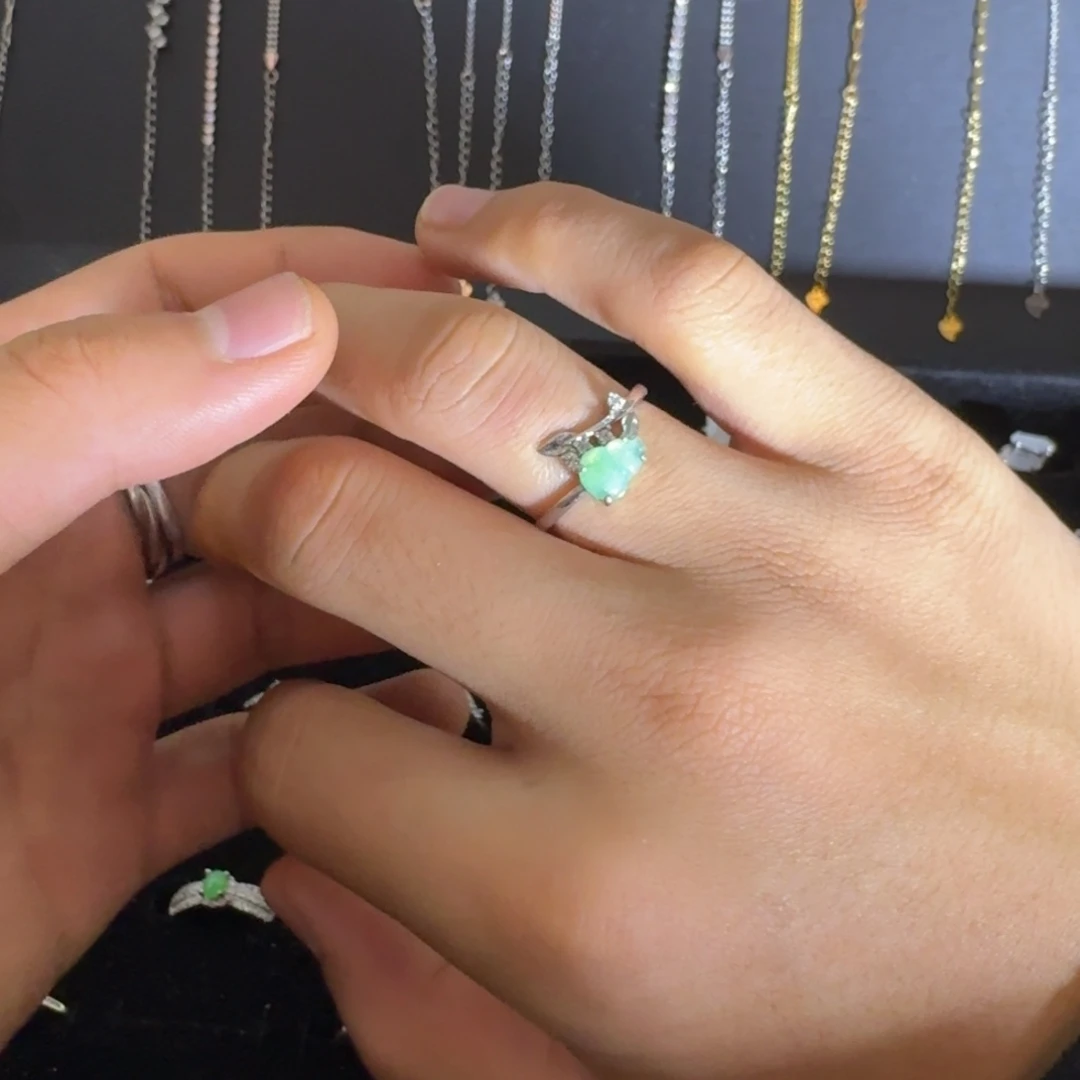 翡翠未镶嵌戒指缅甸翡翠A货晴底葫芦戒指