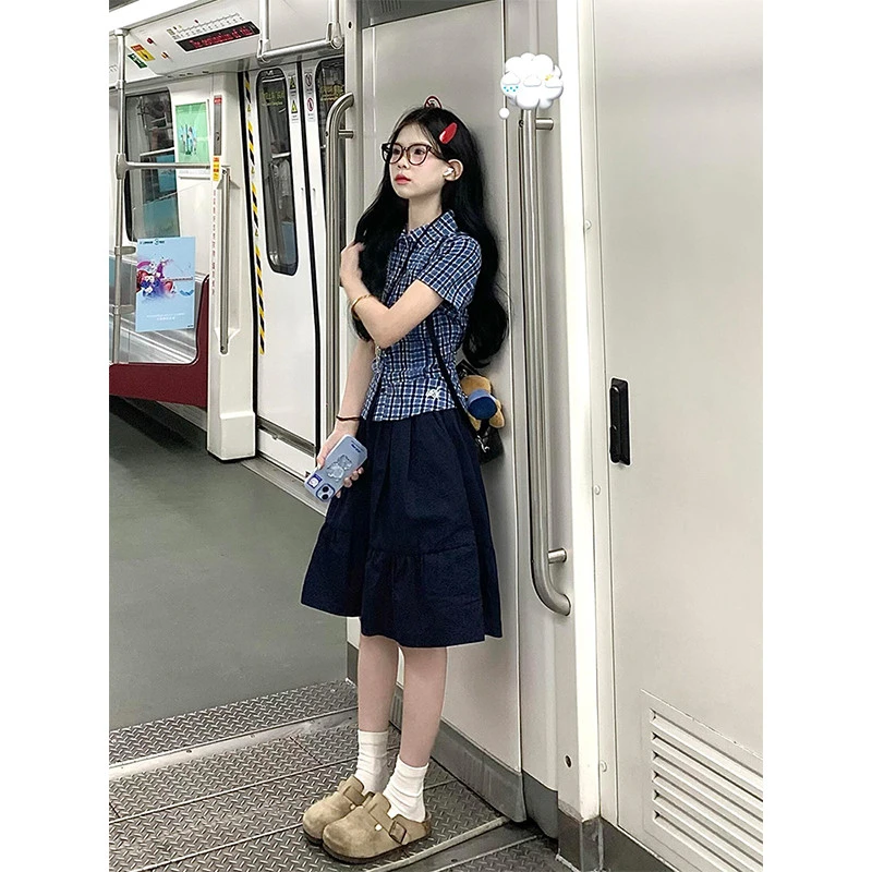 学院风休闲运动服套装女夏季2025新款减龄显瘦衬衫短袖短裙两件套