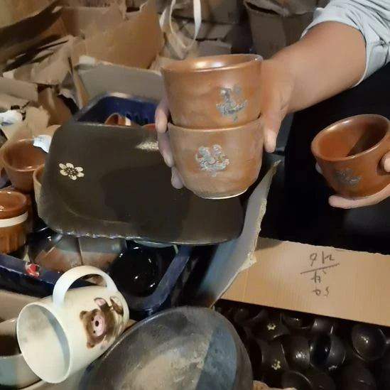 止***语瓷器微瑕不退不换2个