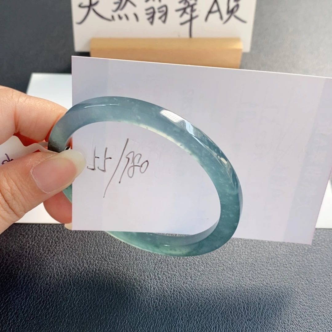 未镶嵌手镯翡翠天然翡翠