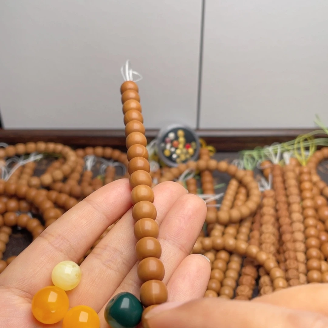 卡***.手串猴头核桃老型加琉璃