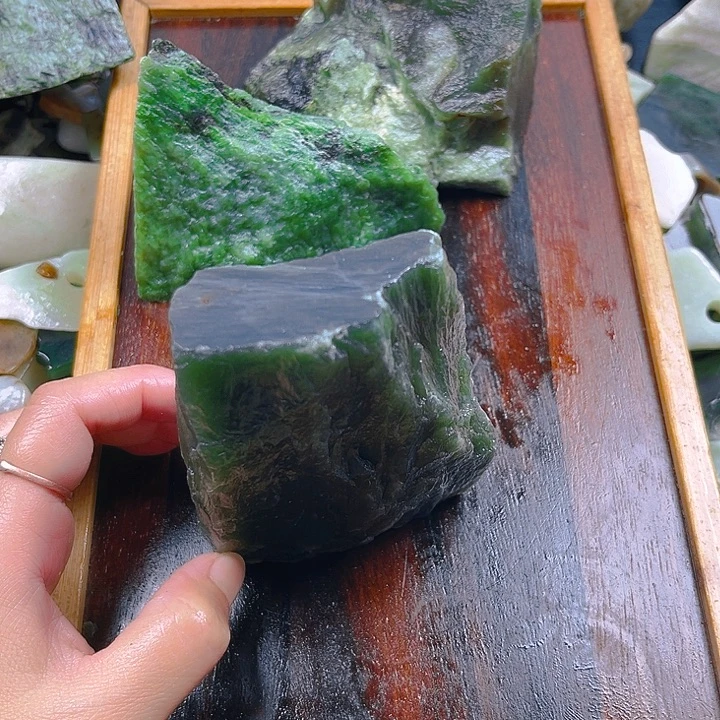 L***M未镶嵌和田玉（糖玉）挂件
