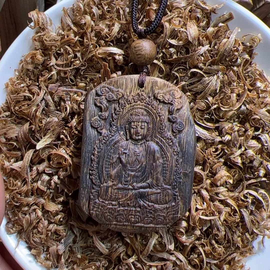 沉香沉香碎屑绿棋佛牌10克