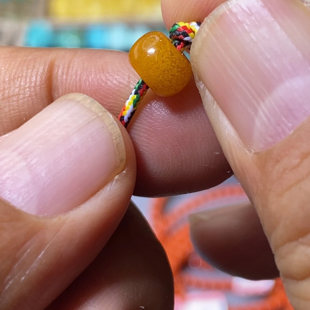 蜜蜡未镶嵌裸石配饰