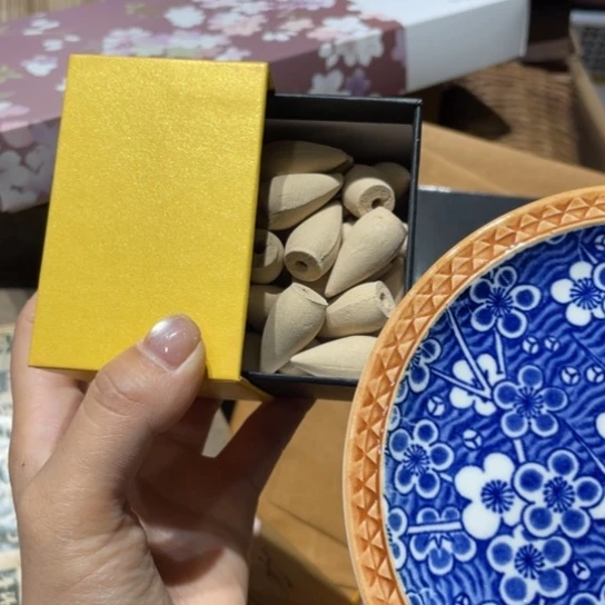 紫砂茶碗线香的味道很