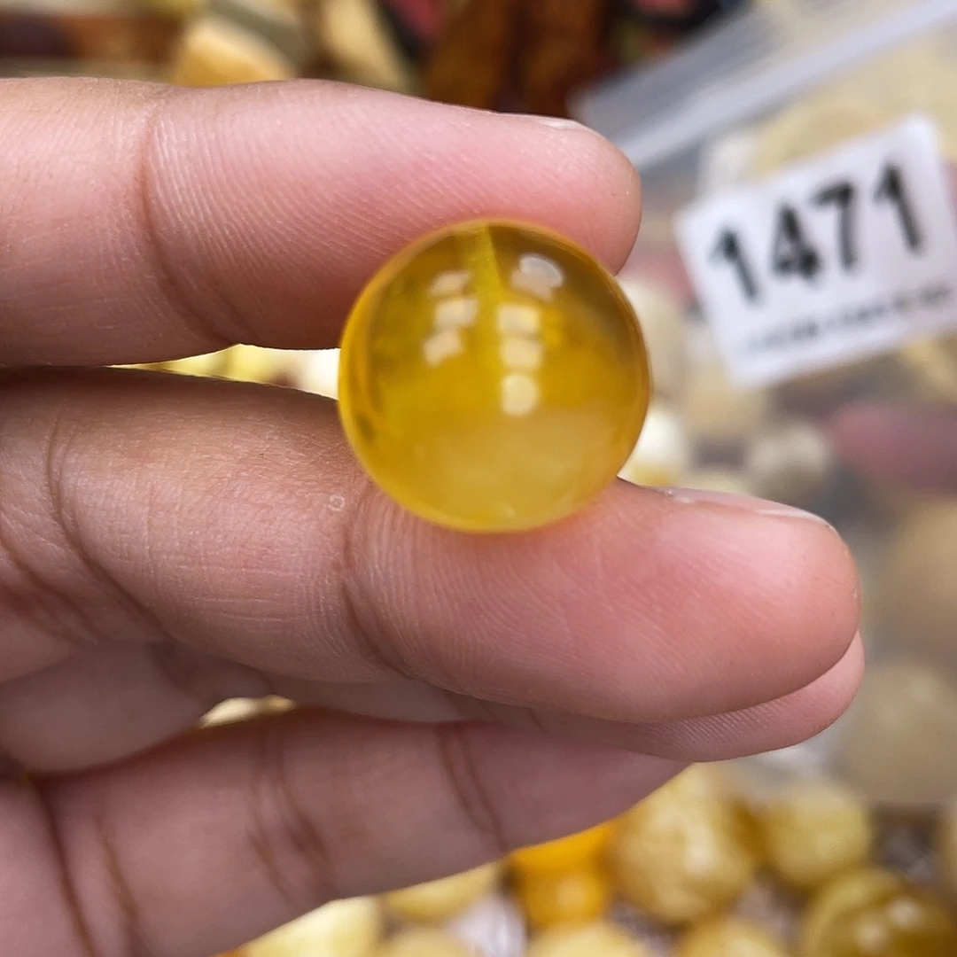 蜜蜡未镶嵌珠宝奇石16