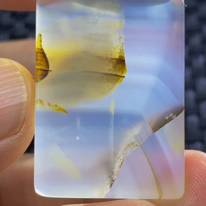 用***户未镶嵌颈饰玛瑙/玉髓