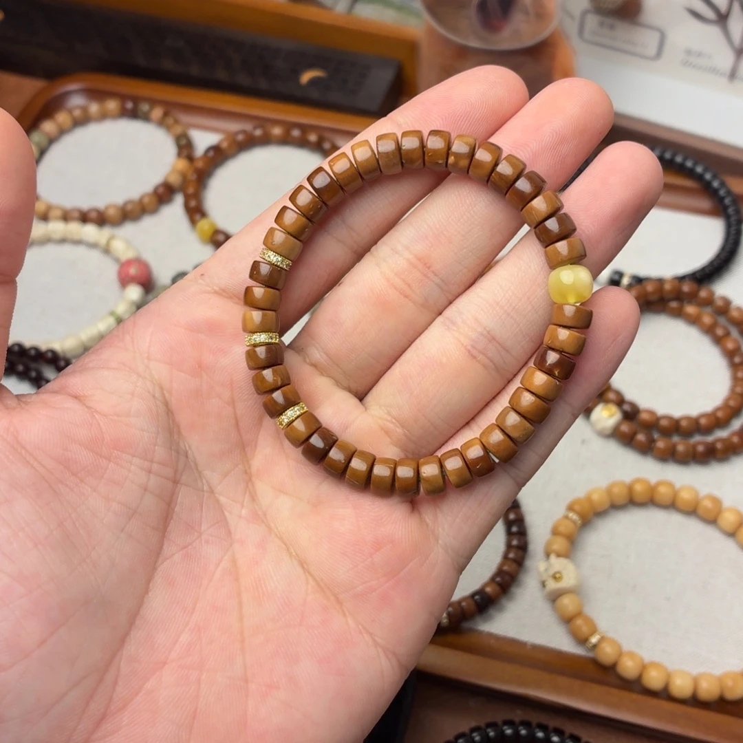 蜜蜡未镶嵌手链多样性