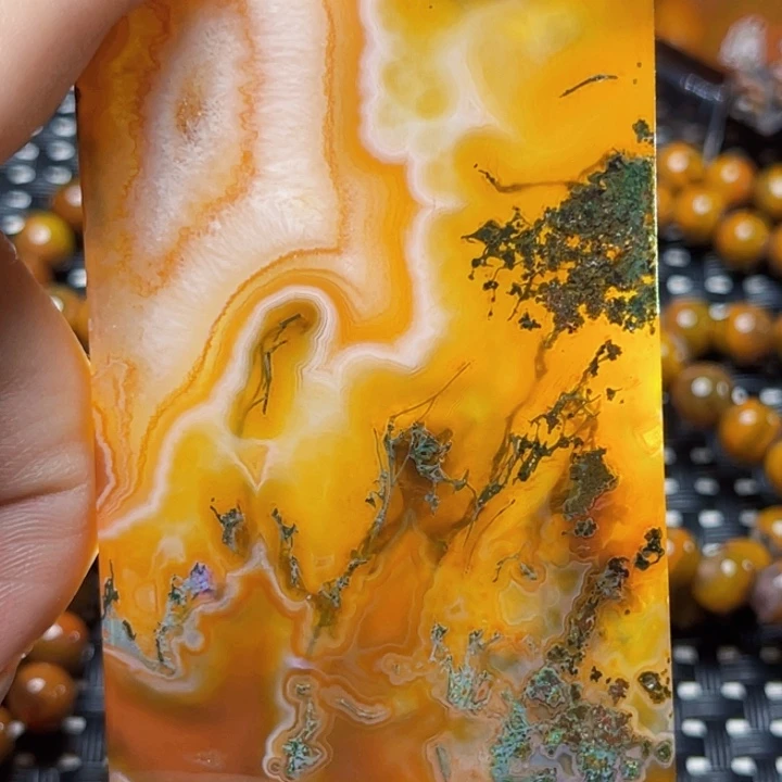 玛瑙/玉髓颈饰未镶嵌行*