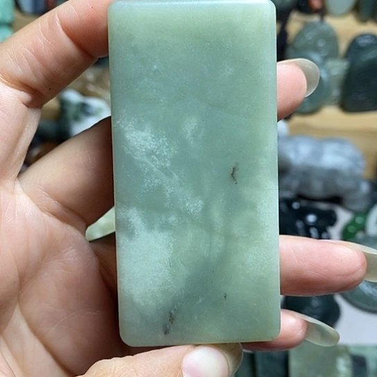 未镶嵌和田玉（糖玉）珠宝半成品