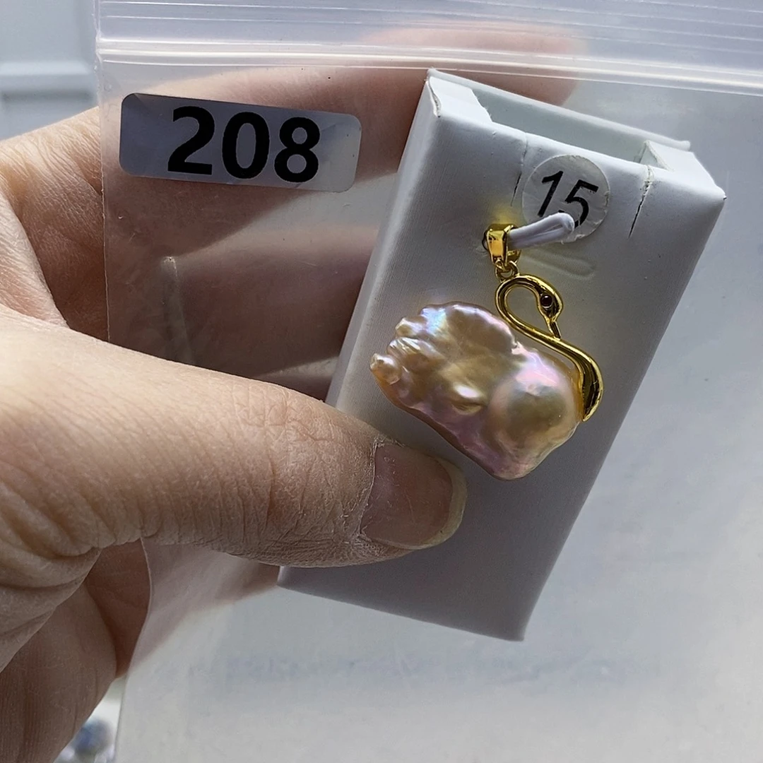 颈饰合金淡水珍珠