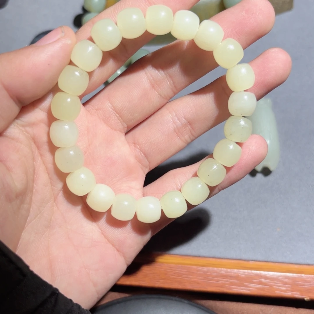 和田玉手链未镶嵌