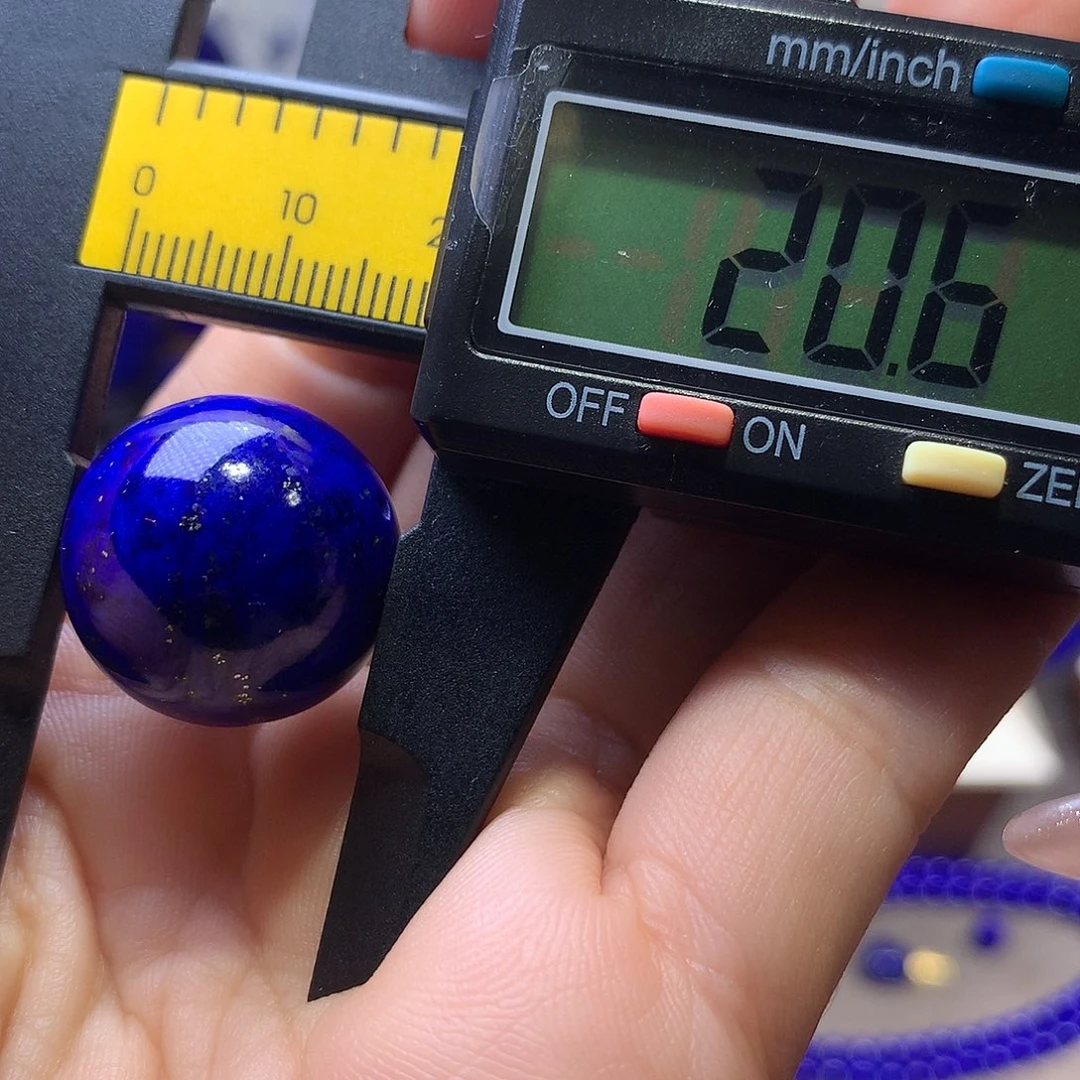 青金石未镶嵌精品