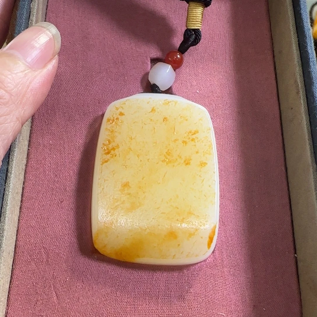 未镶嵌和田玉挂件
