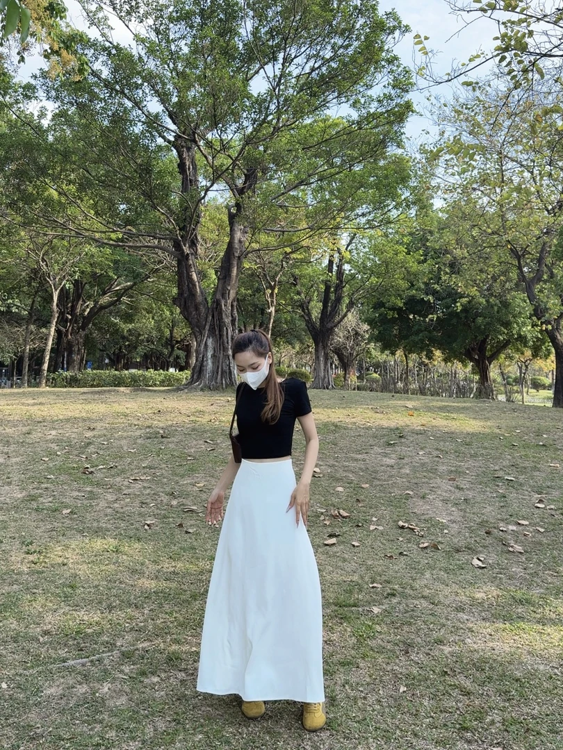 【AH纯】2025春夏季显瘦高腰收腰松紧弹极简大A版加长西装半身裙