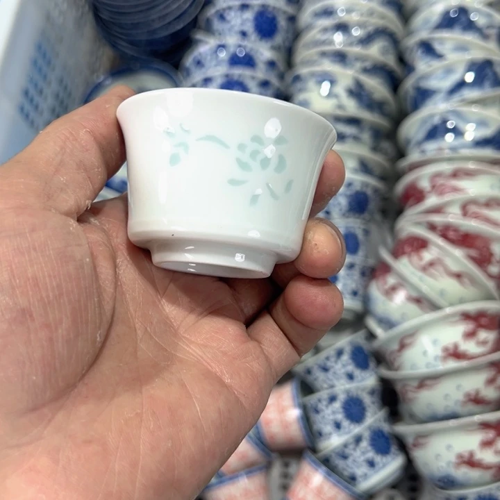 瓷片玲珑马蹄客杯qqq