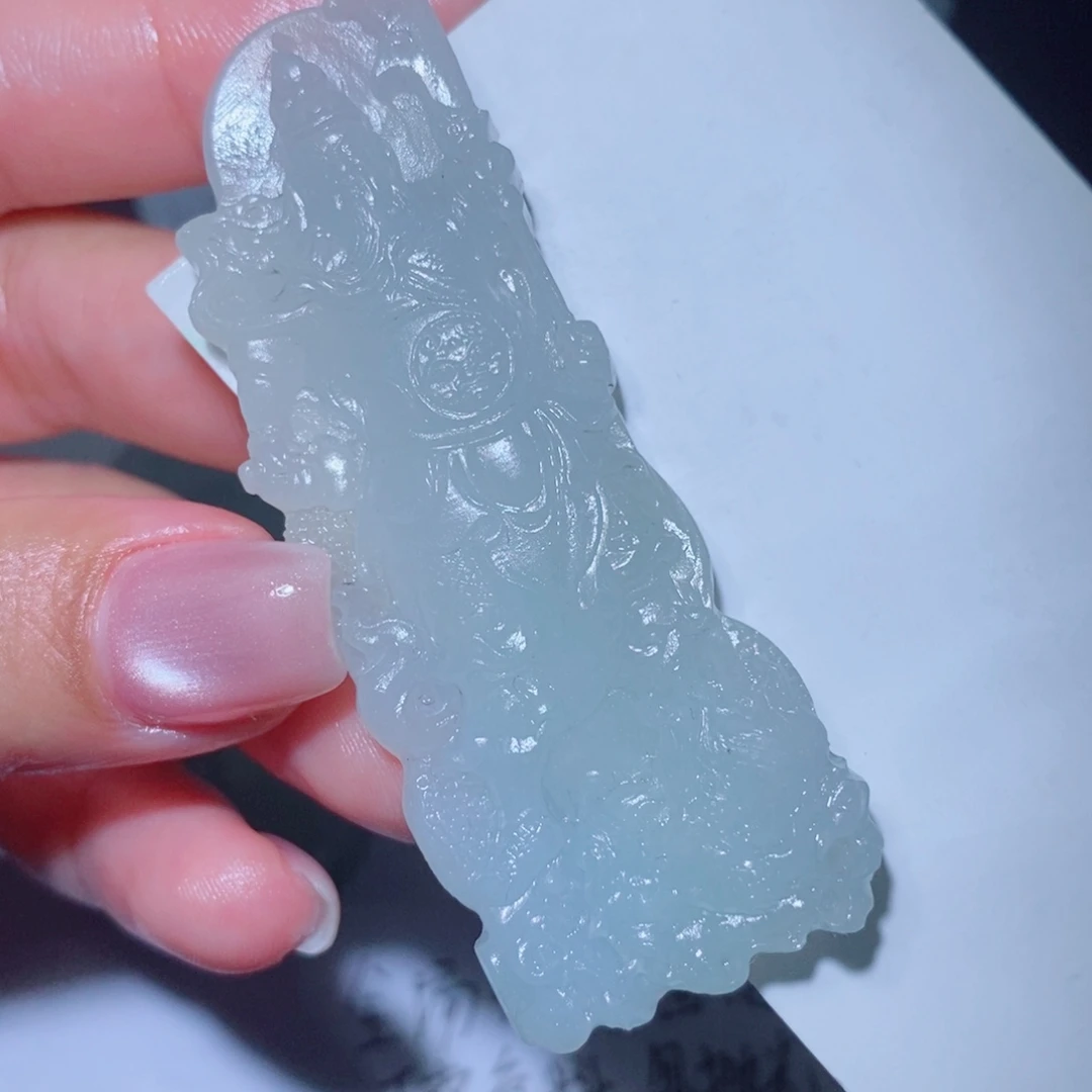 未镶嵌吊坠定制翡翠
