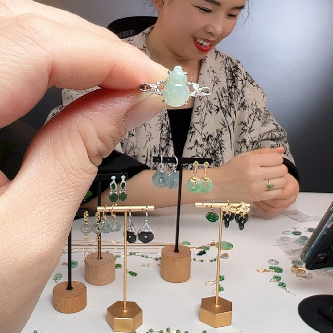 翡翠银S925镶嵌耳饰天然翡翠戒指