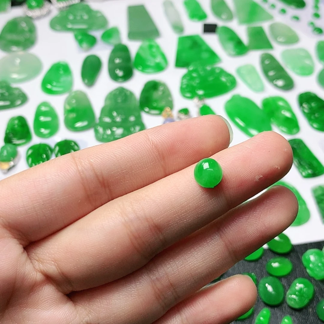 【闪购商品】颈饰未镶嵌翡翠用****1翡翠