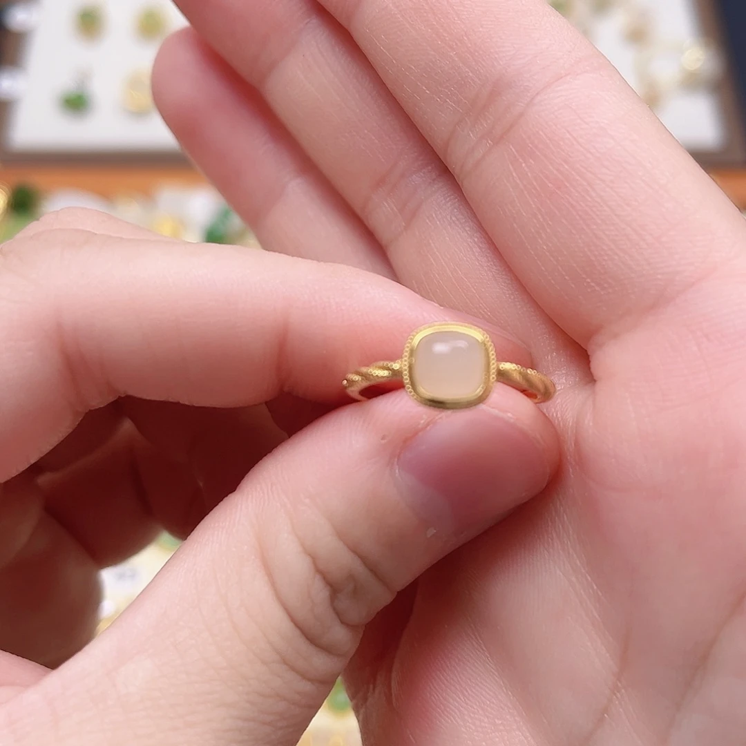 哓***莉和田玉戒指银S925镶嵌