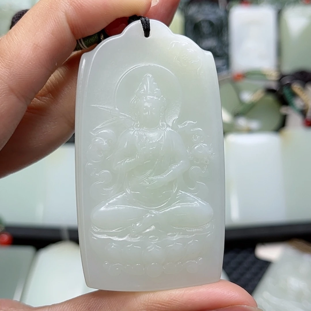 【闪购商品】颈饰未镶嵌和田玉南*