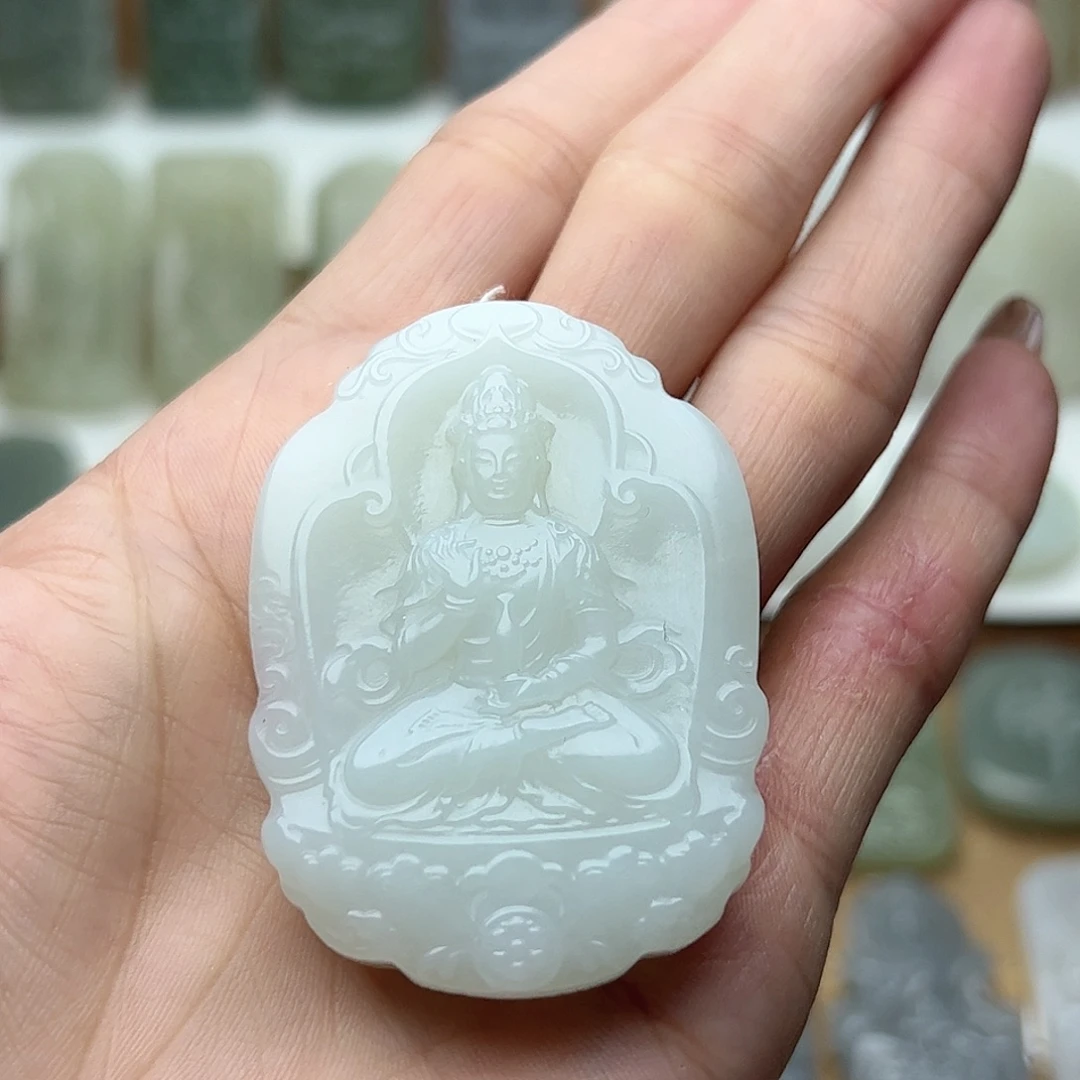 和田玉未镶嵌颈饰