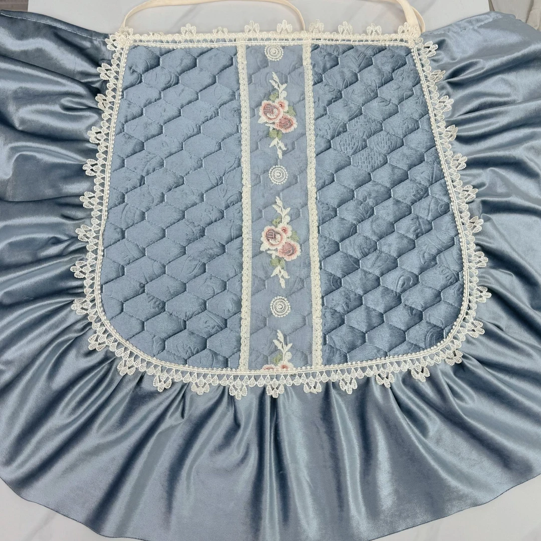 45*45椅子垫水貂绒夹棉加厚贴布绣花