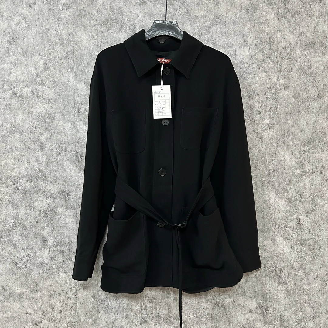 95新 MaxMara 黑色长袖休闲外套
