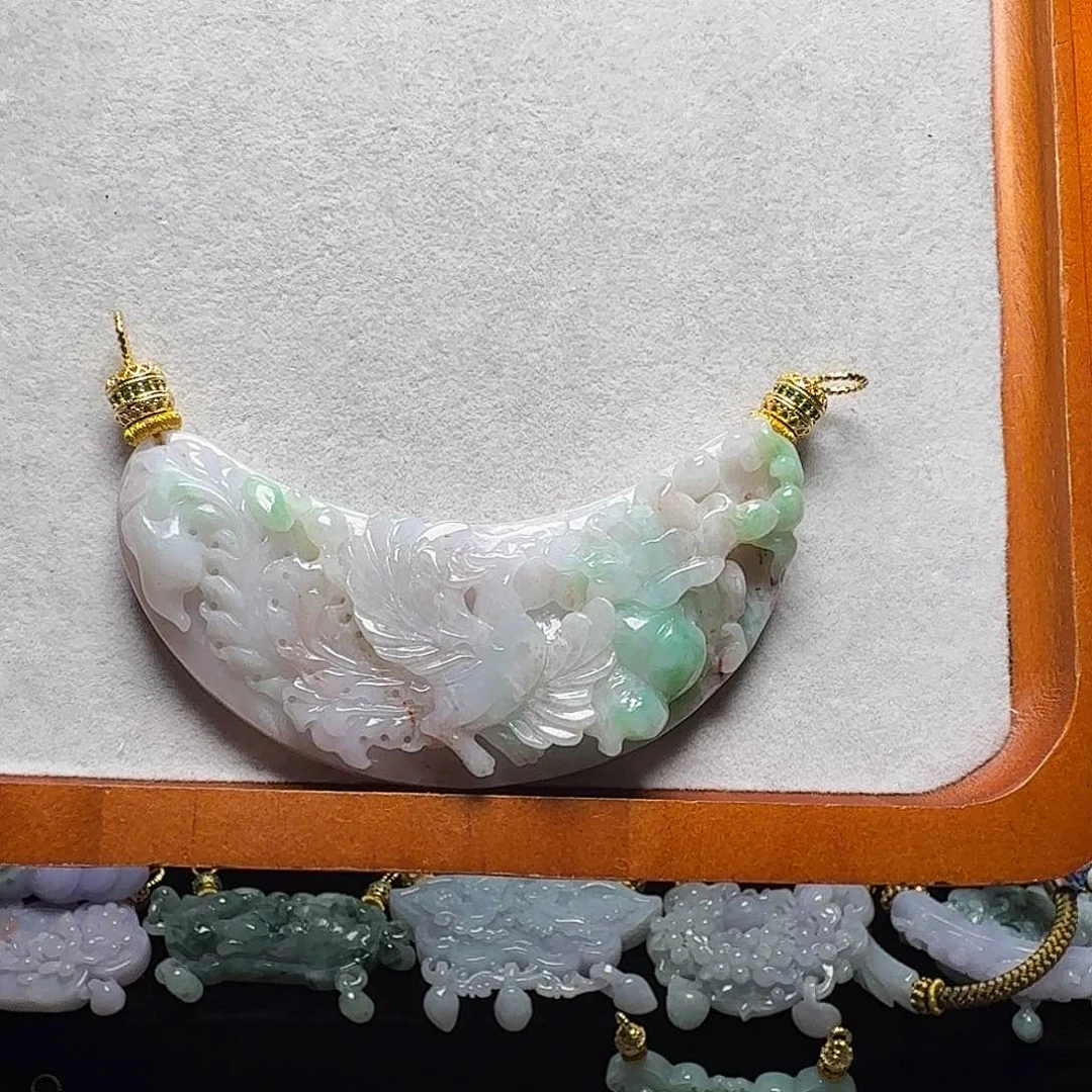 吊坠(赠链)未镶嵌翡翠