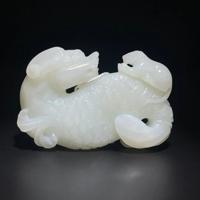 《清代》和田玉鱼化龙 山东国营文物商店 25092000381-10836