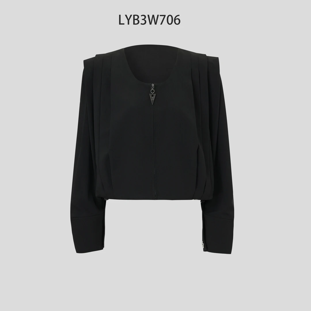 LUYU/鲁遇黑色个性短款拉链上衣简约设计感轻松时尚造型LYB3W706