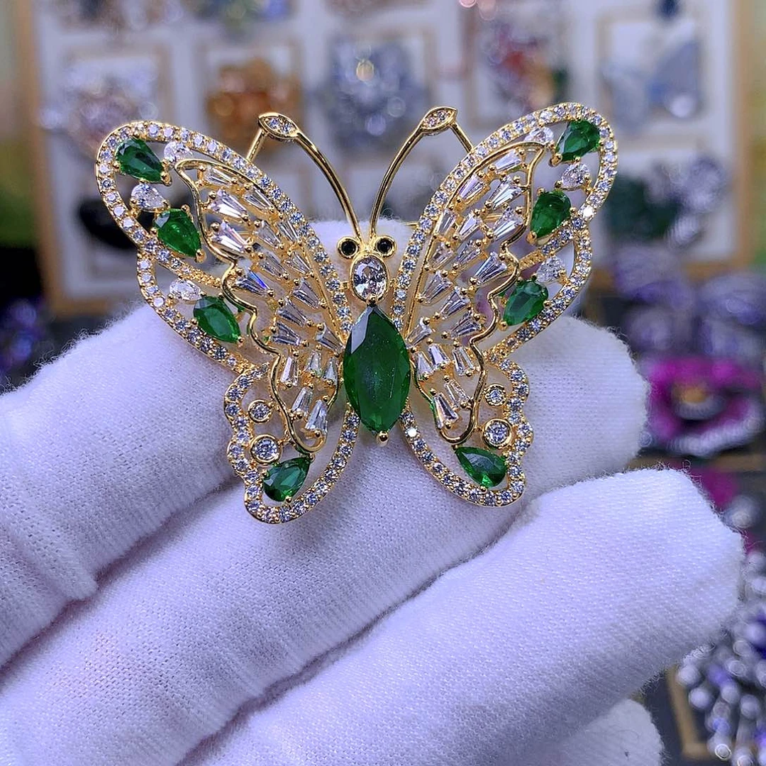 合成立方氧化锆铜胸针胸花
