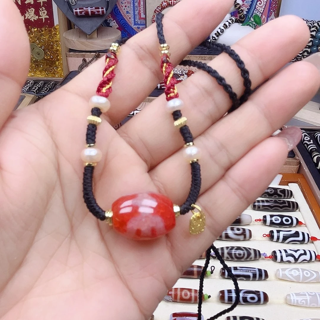 玛瑙/玉髓颈饰未镶嵌