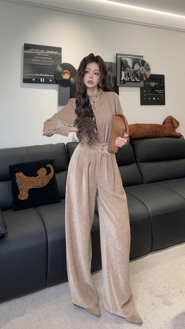 卡其色气质套装女秋冬复古收腰显瘦阔腿裤两件套 MDL013