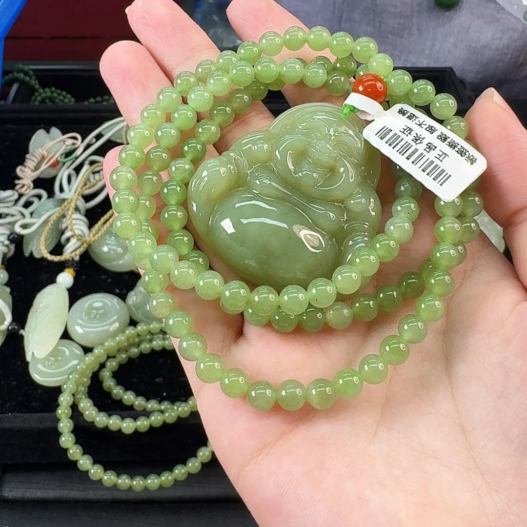 和田玉未镶嵌颈饰湖水绿佛公卡45套装