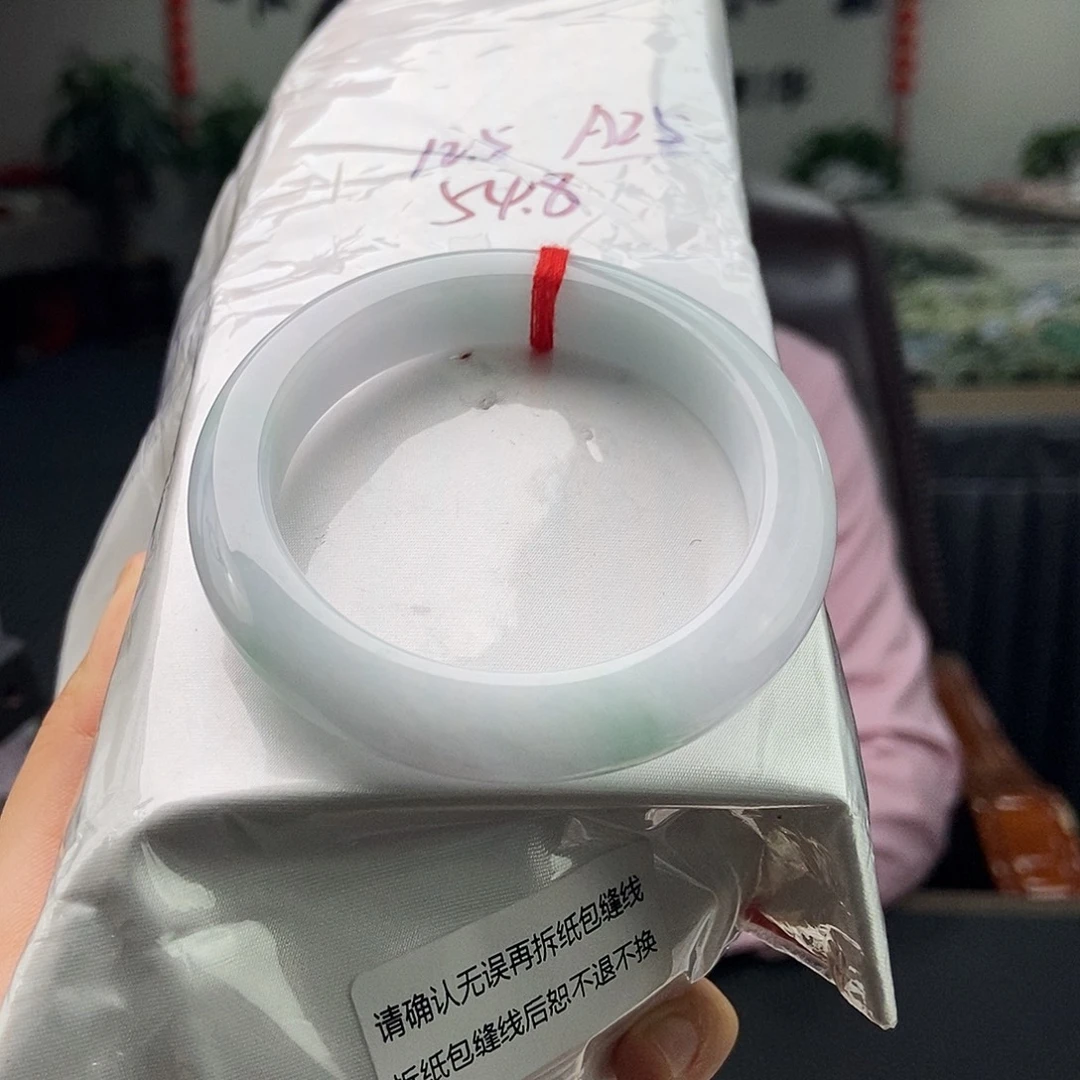 翡翠未镶嵌手镯颜色多样性发拍一发一